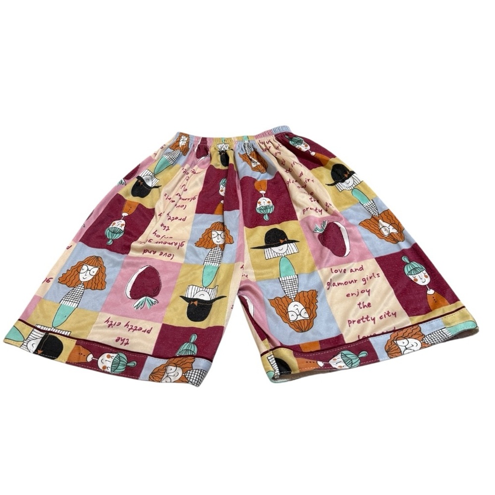 Vintage Women's Patchwork Whimsy Ladies Graphic Shorts - Picture 2 of 6